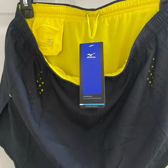 Mizuno mens Black and yellow Athletic running Shorts, medium - Picture 3 of 4